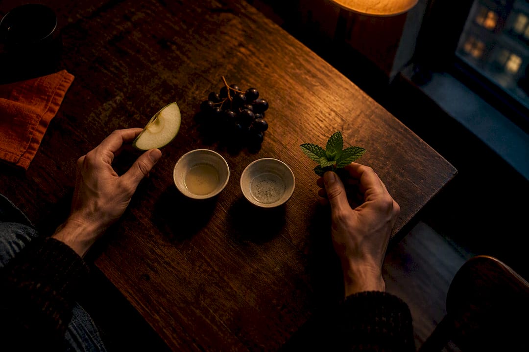 15.4% vs 11.6%: Fruit Linked to Higher Quit Rates Than Mint for Adults